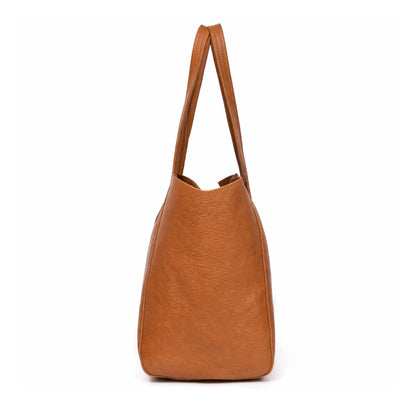 Classic Black Leather Tote Bag – Minimal Everyday Carry